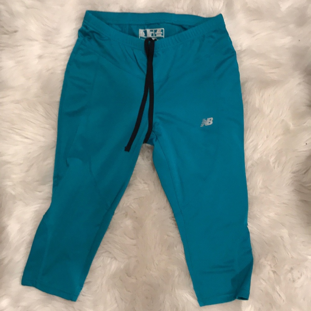 NEW BALANCE CAPRI LEGGINGS